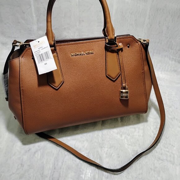 MICHAEL Michael Kors Hayes Satchel NWT - Picture 2 of 10